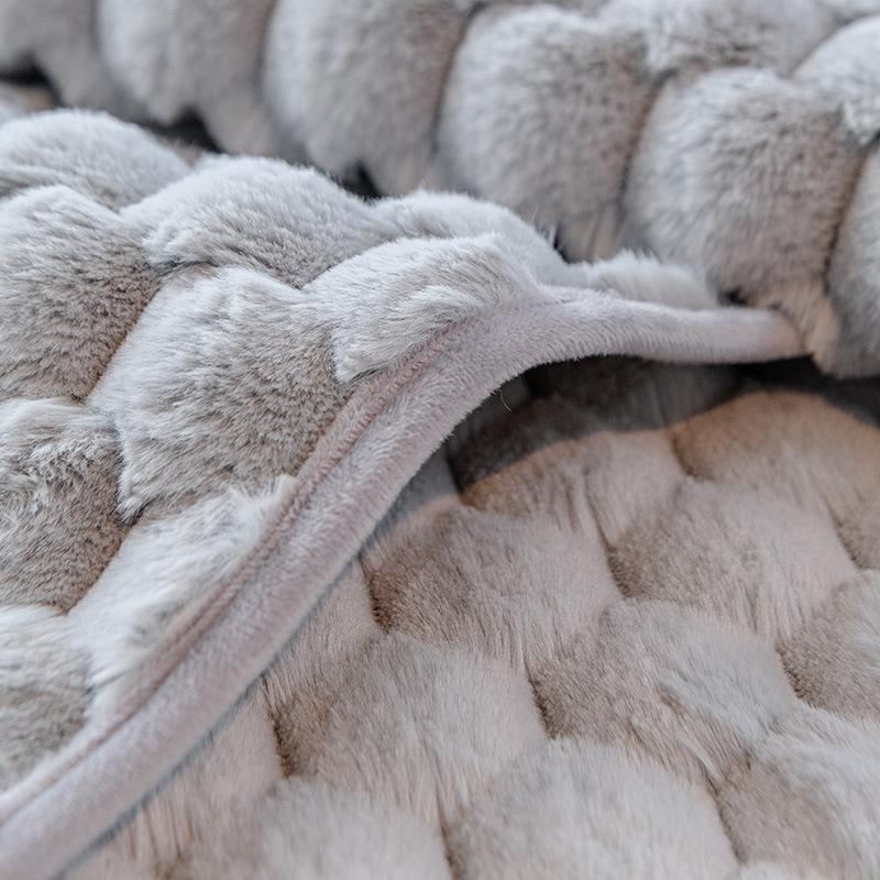 Winter Thicken Thermal Rabbit Plush Sofa Cushion Simple Modern Light Luxury Nordic Non-Slip Plush Cushion