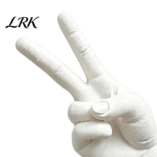 Light Atmosphere Decor Hand Gesture Statue, 3D Printed Yes Finger Sign Sculpture, Modern Home Decoration Decorative Tabletop Ornament for Bookshelf,