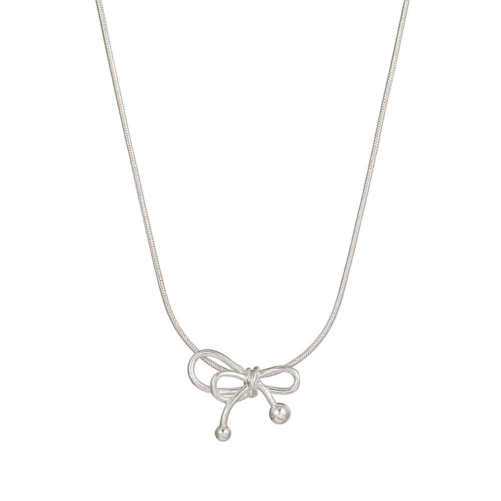 Copper Silver-Plated Light Luxury Niche Line Bow Necklace Women S Collarbone Chain Snake Bone Sweater Chain Neck Chain серебряный