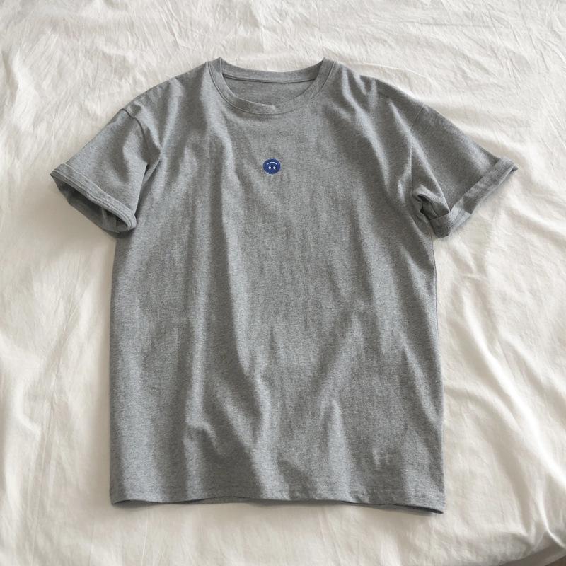 

Женская хлопковая футболка с круглым вырезом и смайликом - 2023, корейский стиль, повседневная средней длины, с коротким рукавом, универсальная и свободного кроя для лета. One Size серый