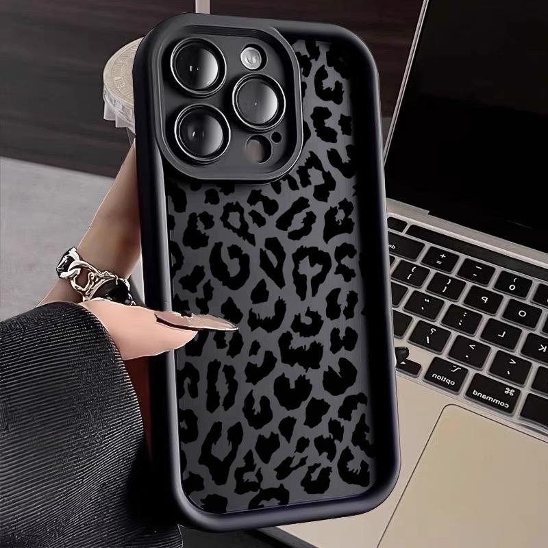 Fashion INS Black Leopard Print Laser Case For iPhone 17Pro 16 15 14 11 12 13 Pro Max 17 Pro 7 8 Plus Shockproof Silicone Funda