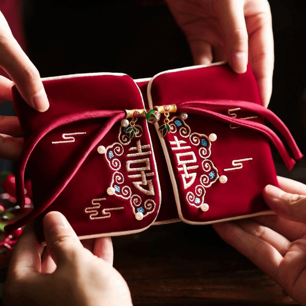 Embroidery Design Red Envelope Velvet Cloth Wedding Envelope Best Wishes Envelope  Anniversary