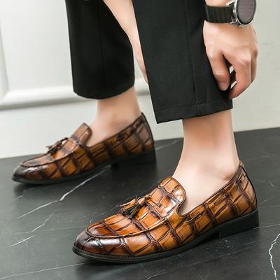 Penny Loafers Men Casual Shoes Outdoor Slip On Leather Dress Shoes Brogue Carving Tassel Loafers Driving Shoes Men Moccasins