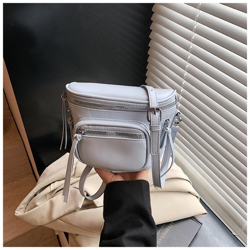High-end Texture Fashionable Versatile Small Bag Women's New Simple and Trendy Temperament Single Shoulder Crossbody Bucket Bag