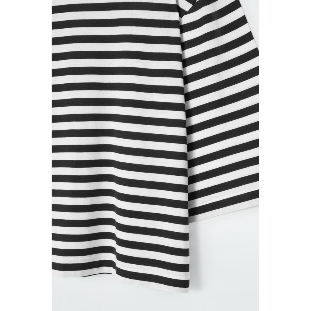 COS Japan Trapeze T shirT