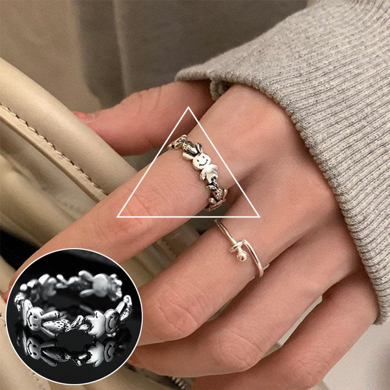 Korean 3D Heart Ring: Women's Retro Wide Band, Fashionable English Letter Open Finger Ring, Hip-Hop Style Index Finger Ring.