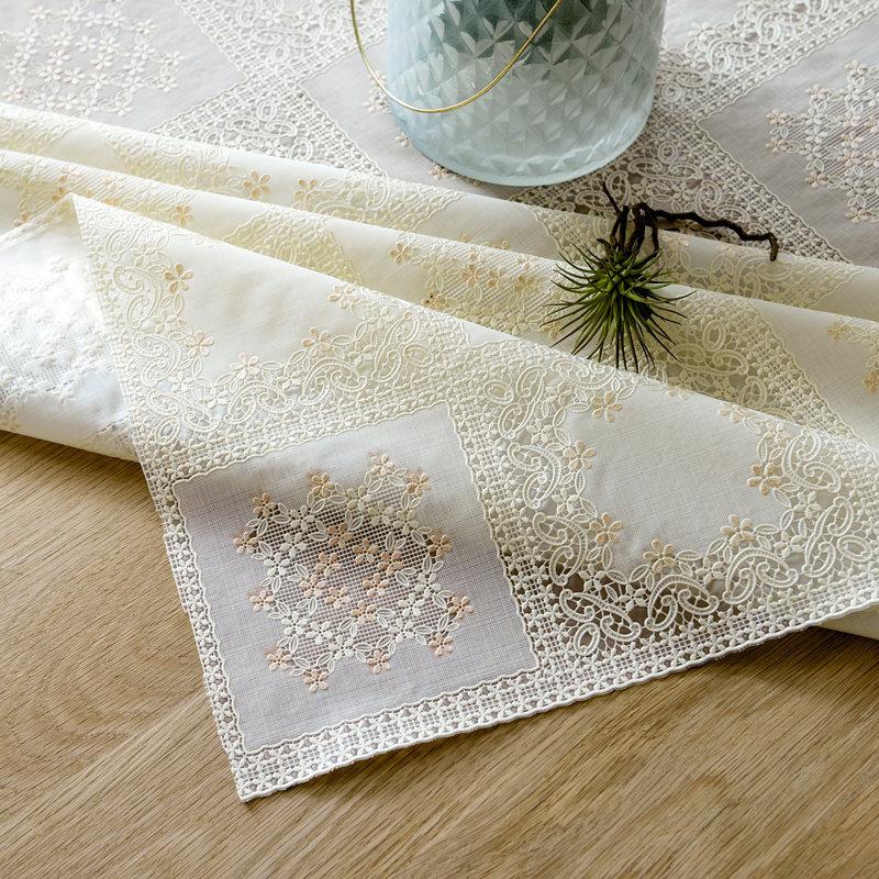Factory Direct Sales Internet Celebrity Tablecloth Leave-In Waterproof, Oil-Proof And Scalding Rectangular Dining Table Cloth Tablecloth Lace Coffee