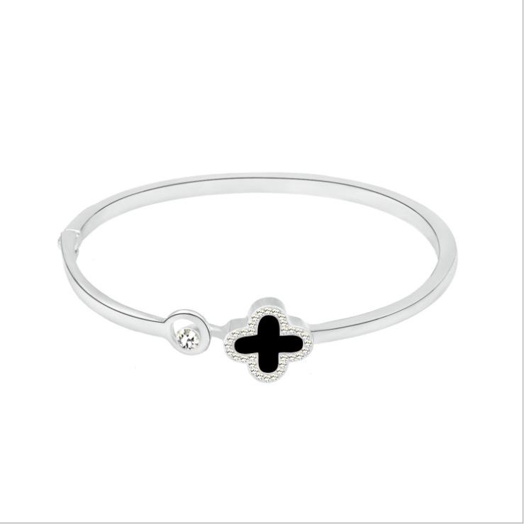 Korean Fashion Four-Leaf Clover Rose Gold Open Bangle - Versatile & Stylish Bracelet