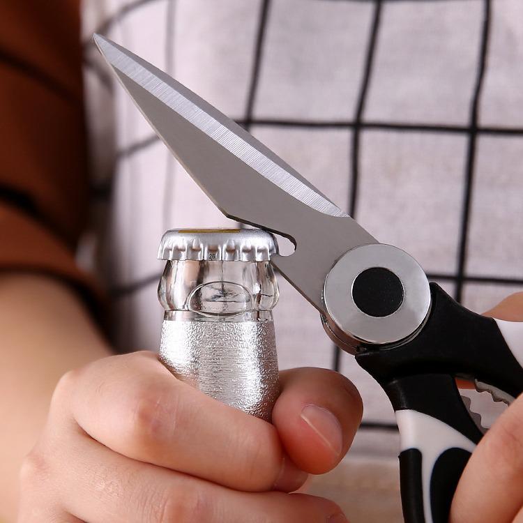 Multifunctional Panda Kitchen Scissors: Cut Chicken Bones, Food, Walnuts, and More; Ideal for Household and Children's Food Preparation.
