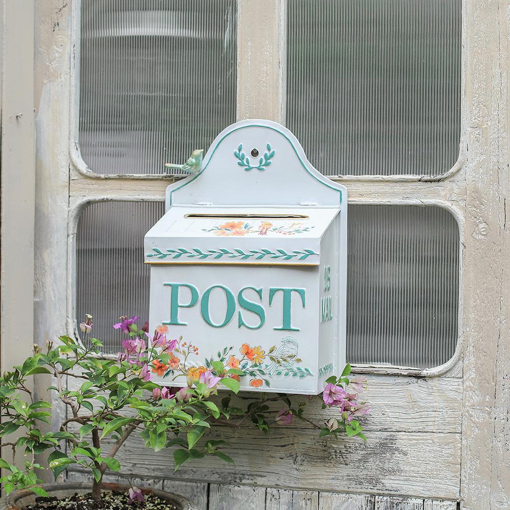 Style Garden Entrance Wrought Iron Outdoor Mailbox Three Dimensional Relief Delivery Box Wall Mounted Decorative Mailbox
