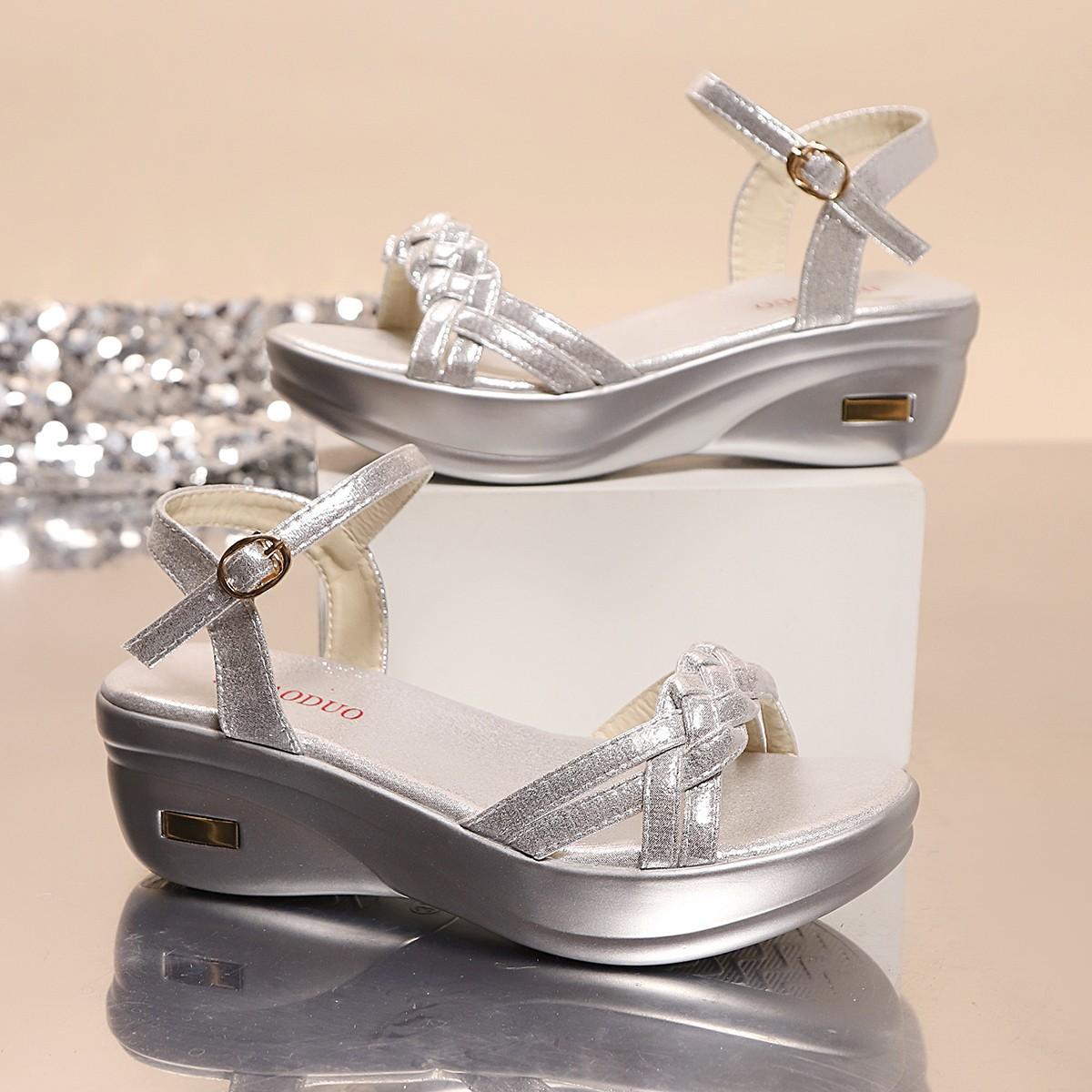

Summer simple woven wedge heel sandals 2025 new large size one-word buckle Roman platform sandals 43 срібний