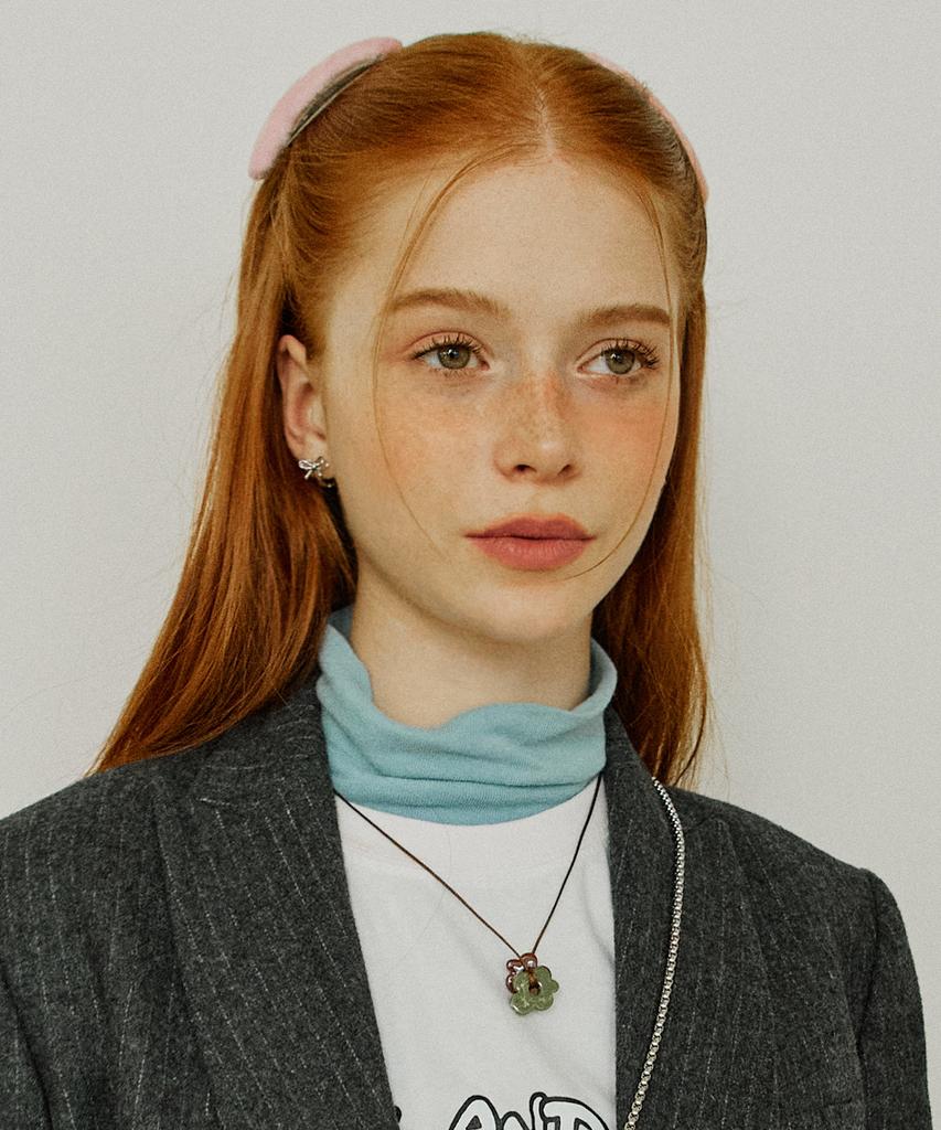 Vvv Asymmetrical Daisy Pendant String Necklace