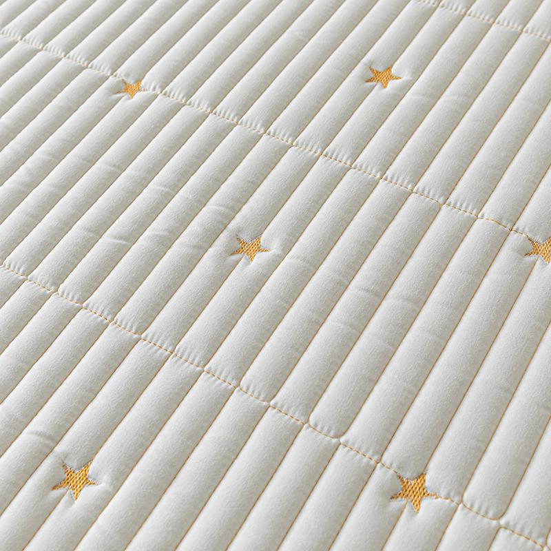 Αδιάβροχο Κεντημένο Προστατευτικό Επίστρωμα Αναπνεύσιμο Ρυθμιζόμενο Σεντόνι με Λάστιχο Κουβερλί Κρεβατιού 150/160/180/200/220