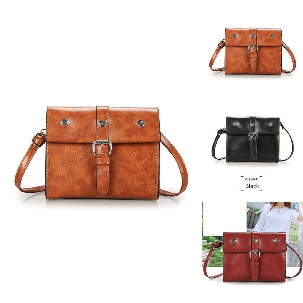 Trendy Retro European American Design Small Square Bag For Women With Magnetic Closure