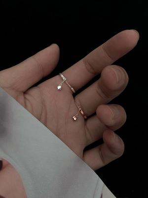 Anello a Catena Regolabile Placcato Argento 925: Design Liscio, alla Moda e di Forma Libera per Donna