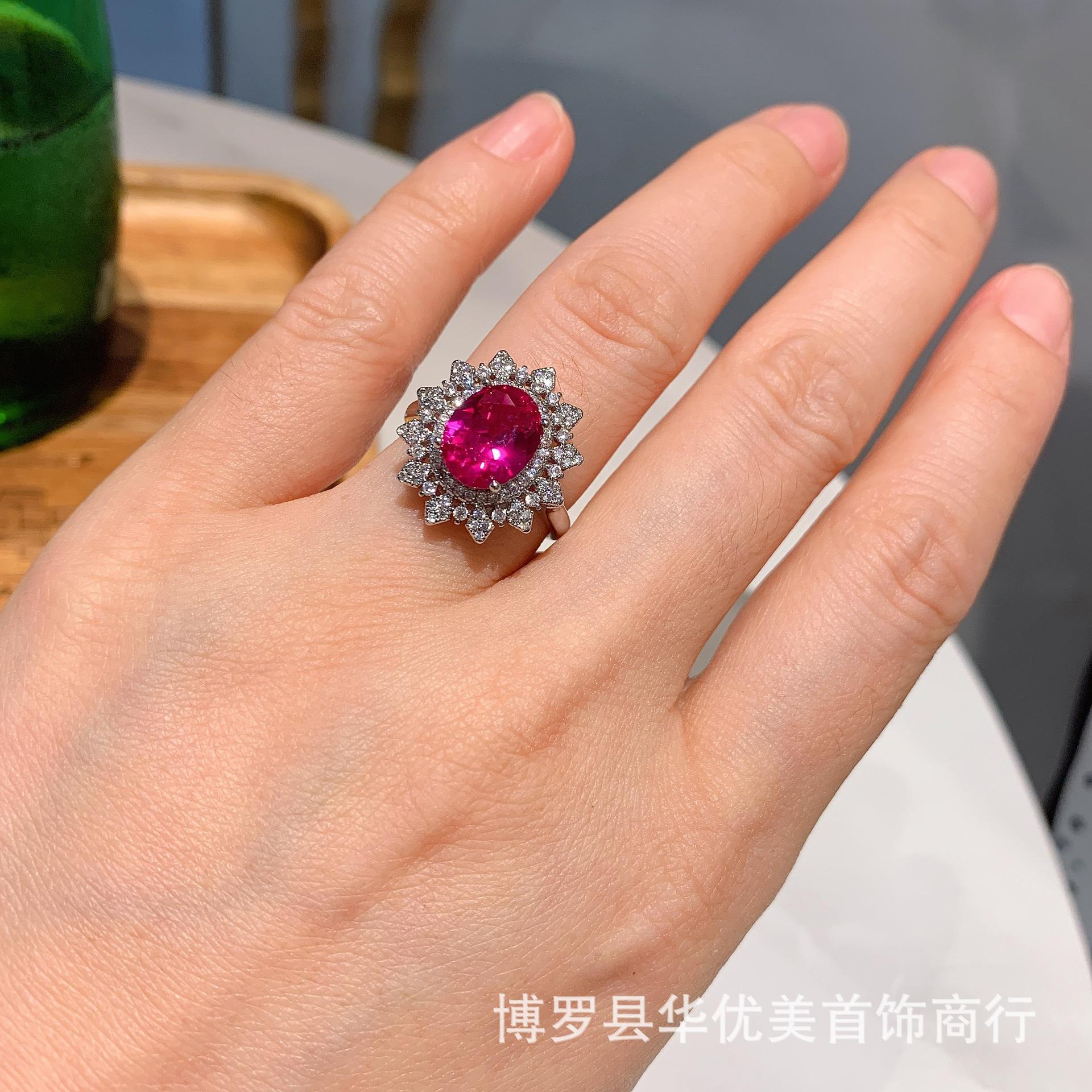 

Комплект из рубинов, новая подвеска, серьги-гвоздики, свадебные украшения, ретро-комплект из трех предметов.