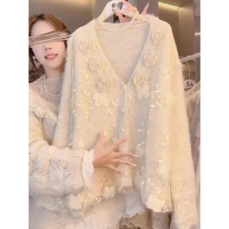 Autumn and Winter New Loose Design Splicing Lace Knitted Cardigan Lazy Wind Sweater Jacket Women