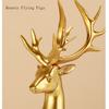 1 Pair of Resin Deer Ornaments, High-end Creative Wine Cabinet Living Room Office Desktop Decoration Housewarming Gift