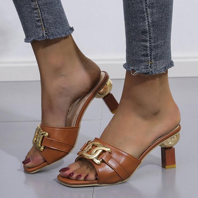 Hot Sale Of The Season New Fashion High Heel Sandals Buckle Chain Square Root Large Size Slippers Women Rubber Upgraded Version