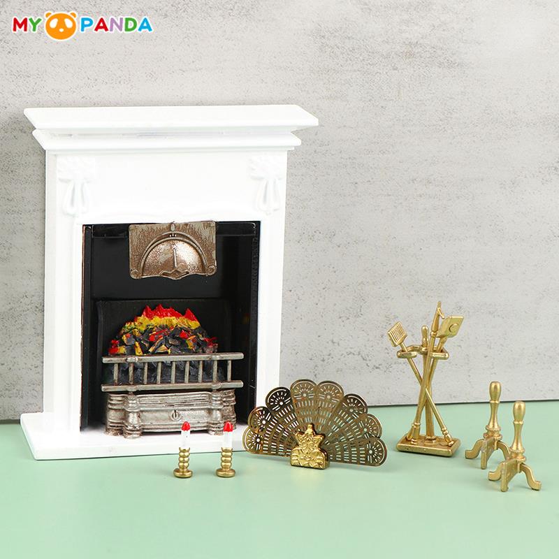 1Impostare1:12 Camino Miniatura per Casa delle Bambole Candelabro con Attrezzo per la Pulizia Copertura Ventola Camino Staffa Scena Arredamento Giocattolo