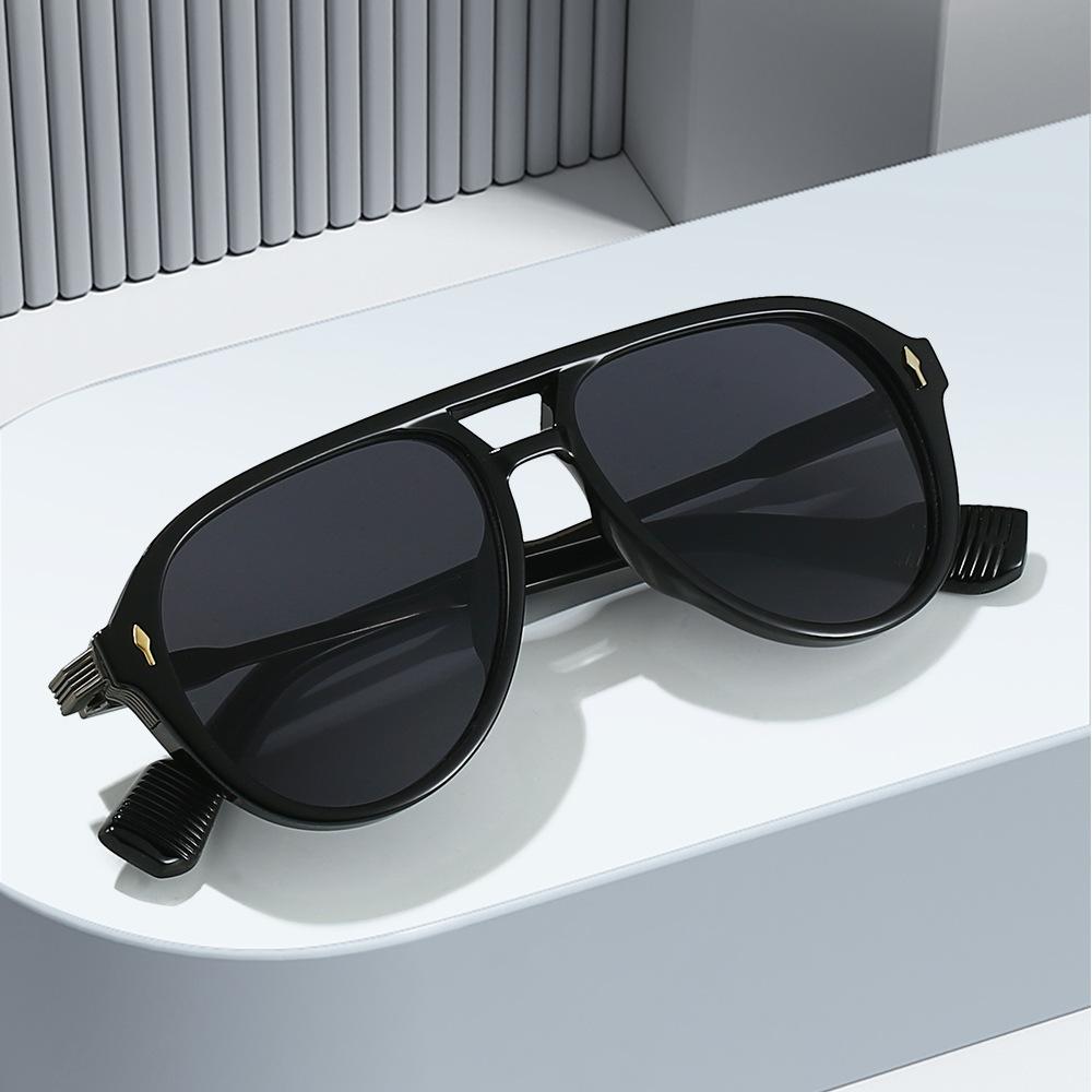 Trendy Gold-Plastic Mixed Sunglasses For Women & Men - Double Bridge Frog Style Shades For Outdoor Driving & Sun Protection