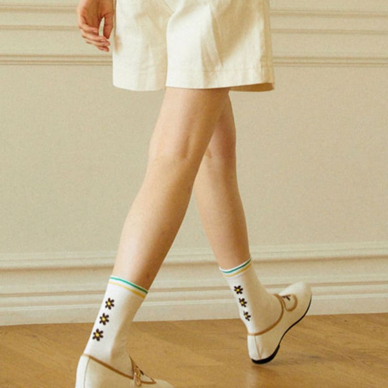 NMOO.OU S37_FLOWER SHOWER SOCKS_brown