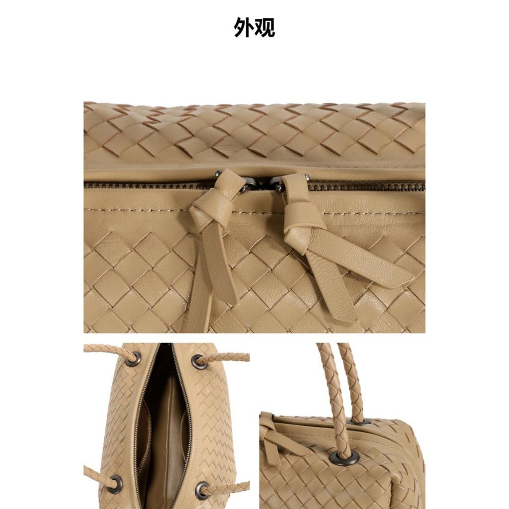 Autumn and winter new sheepskin woven bag, high-end light luxury pillow bag, large-capacity portable shoulder tote bag