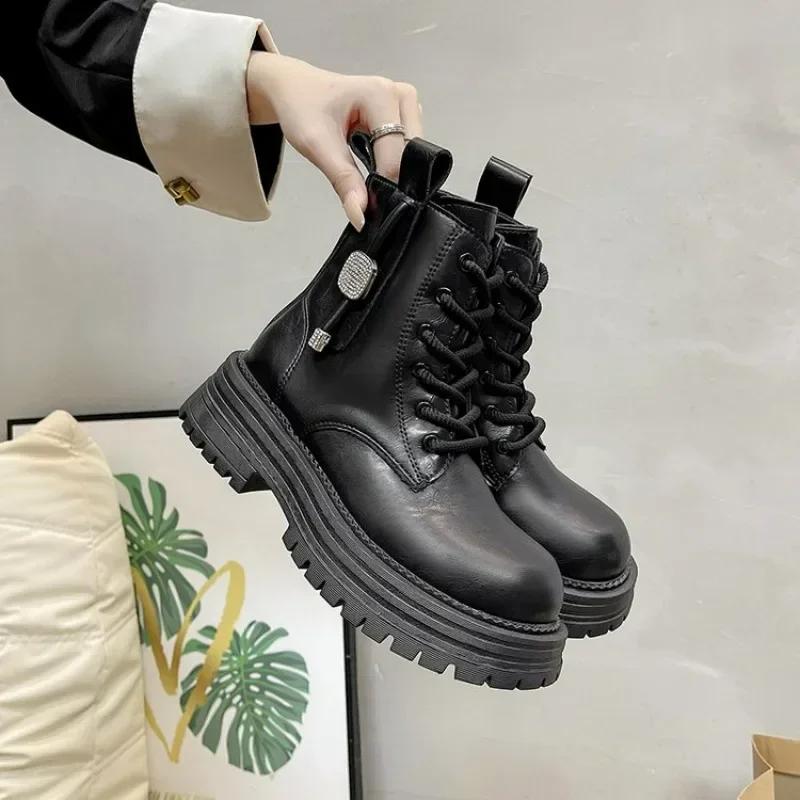 2024 Autumn and Winter Fashion Short Boots Thick-soled Non-slip Solid Color Lace-Up Women's Shoes New Trendy Outdoor Shoes