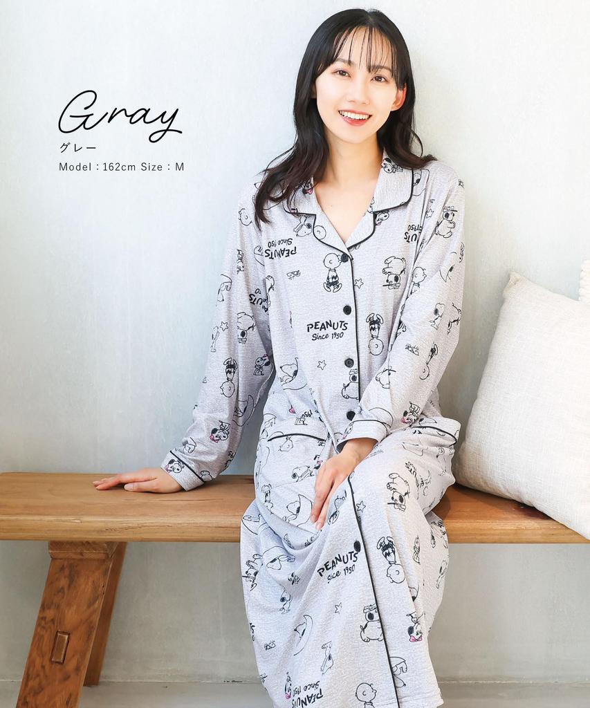 Snoopy Nightgown Roomwear Pajamas Dress Long Length Powder Stretch Material Front Opening Short Sleeve Pajamas Loungewear SNOOPY [Nishiki] One-piece