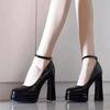 Kleine Person ist nicht müde von den Füßen, einzelne Schuhe für Damen, einfaches Design fühlt sich bequem an, dicker Absatz und High Heels für Damen
