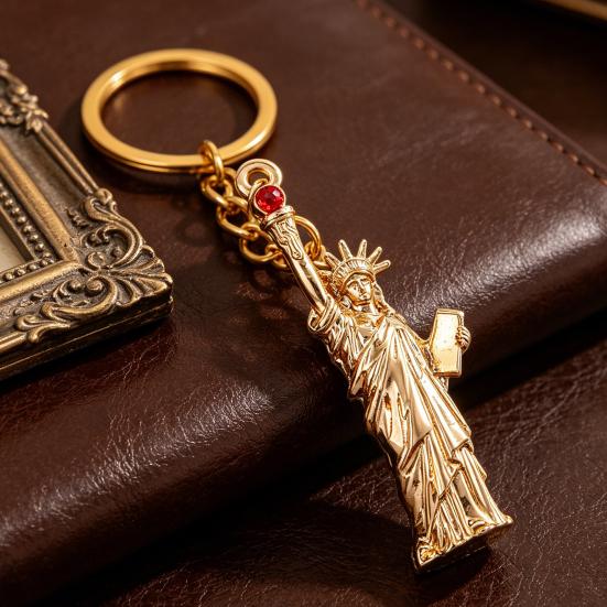 Keychain Pendant Statue of Liberty Design Lightweight Zinc Alloy Keychain with Lobster Clasp New York Landmark Accessory