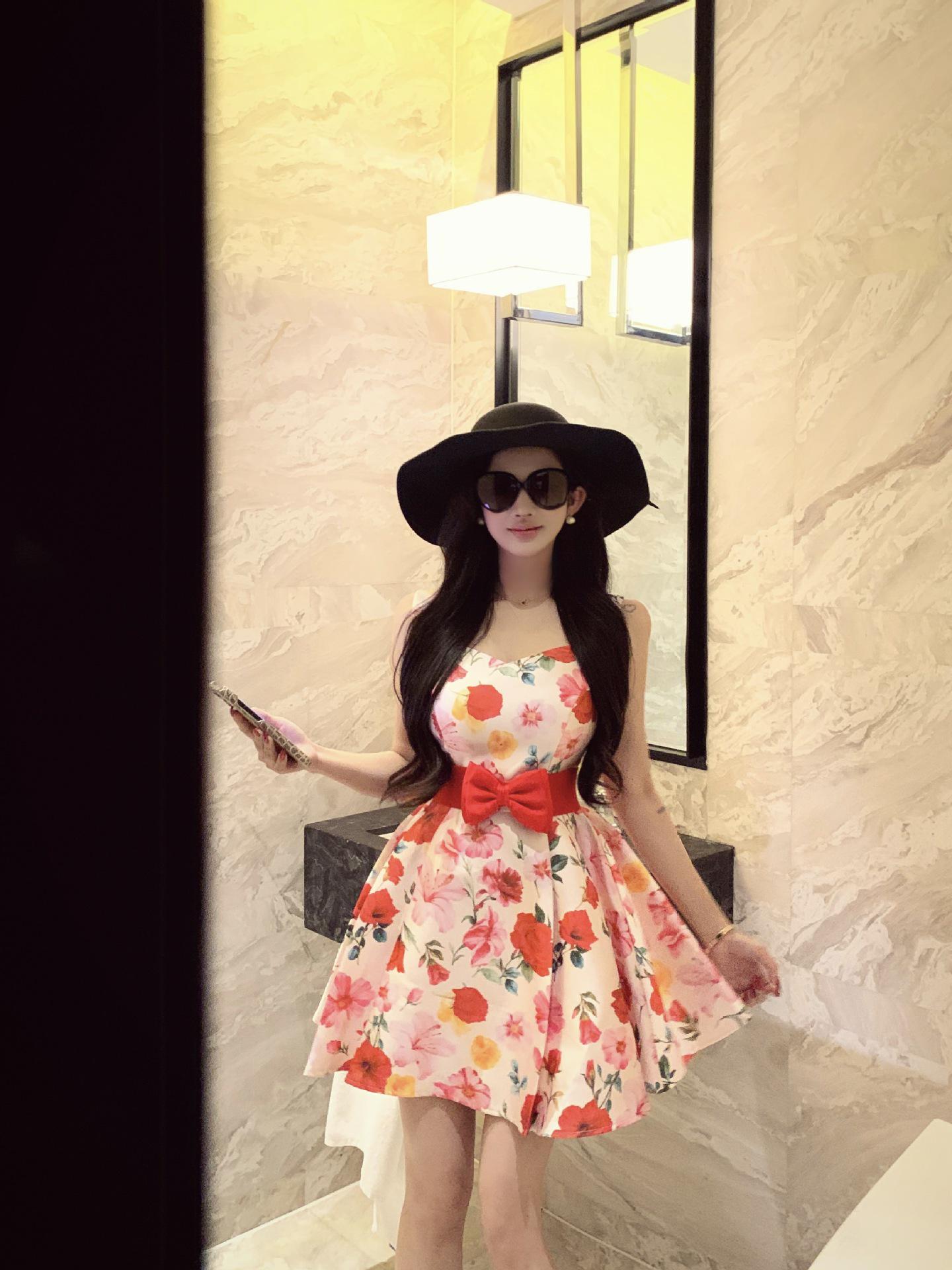 2025 Floral Sling Dress with Bow Belt - Spring Waist-Cinching Bud-Shaped Short Skirt S
