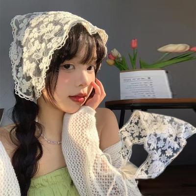 White Floral Lace Woven Headscarf Retro Sweet Triangular Headband Elegant Hairband Travel Photo Pastoral Style Hair Accessories
