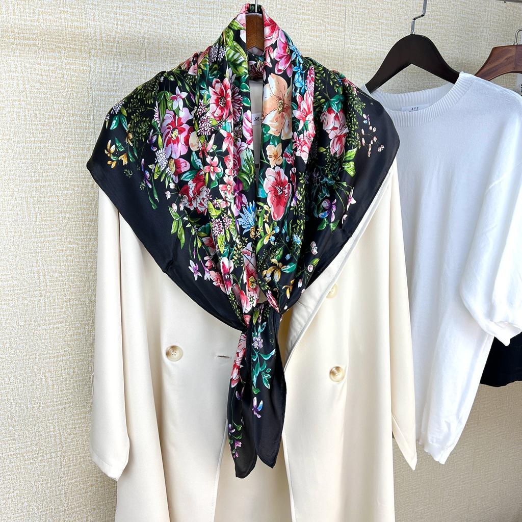 Ins Small Floral Foreign Gas Intelligence Elegant And Gentle Mulberry Silk Silk Silk Scarf Square Scarf Tied Hair Band