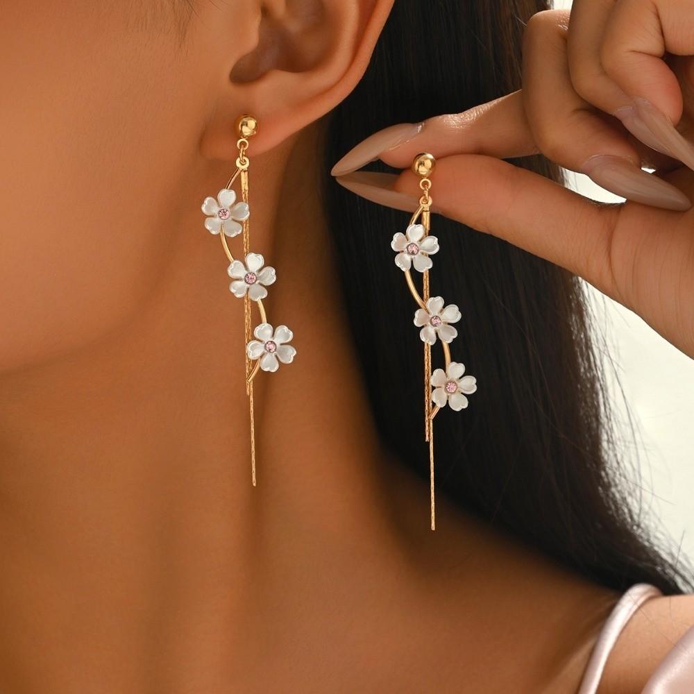 Versatile Pendant Earrings Resin Flower Earrings Elegant Fringe Hoop Earrings Party