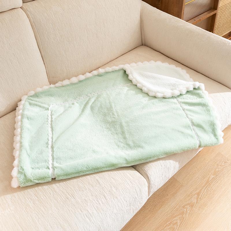 Autumn and Winter Cat Bubble Velvet Thickened Blanket Dog Warm Mat Pet Sleeping Blanket Dog Mat Pet Nest