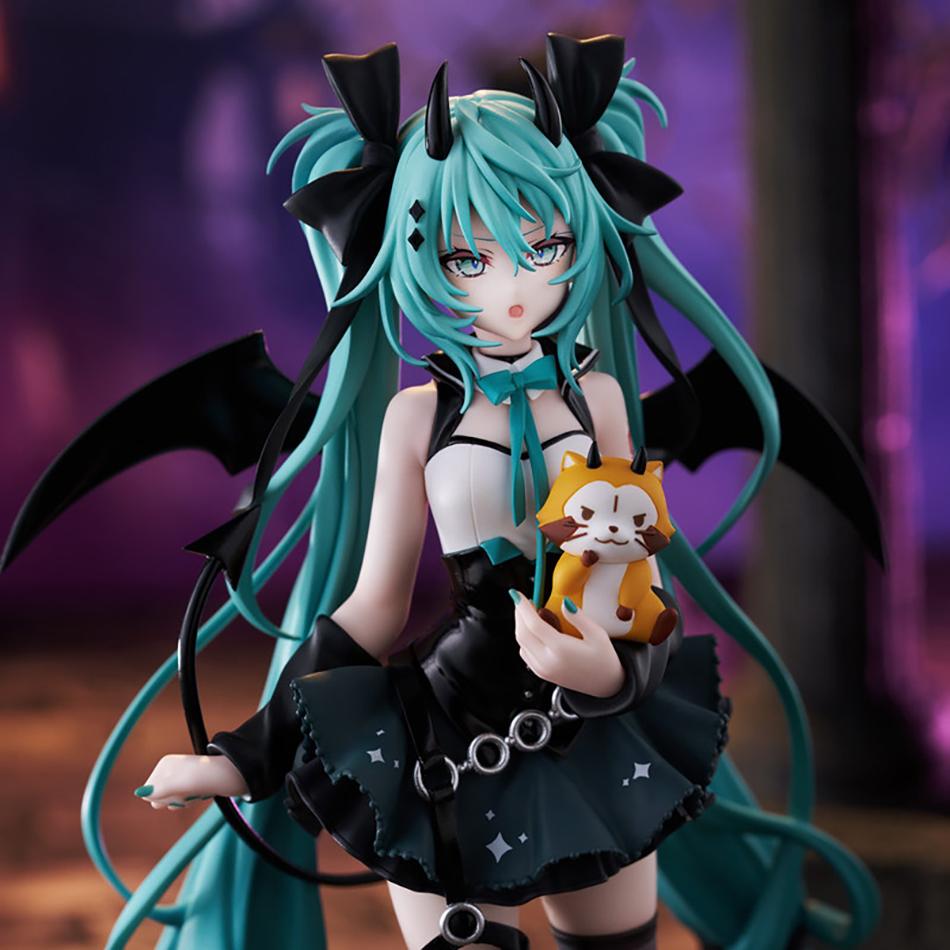 19Cm Anime Hatsune Miku Little Devil Raccoon Action Figure Model Toys Cute Action Model Pvc Collection Desktop Accessories Gifts