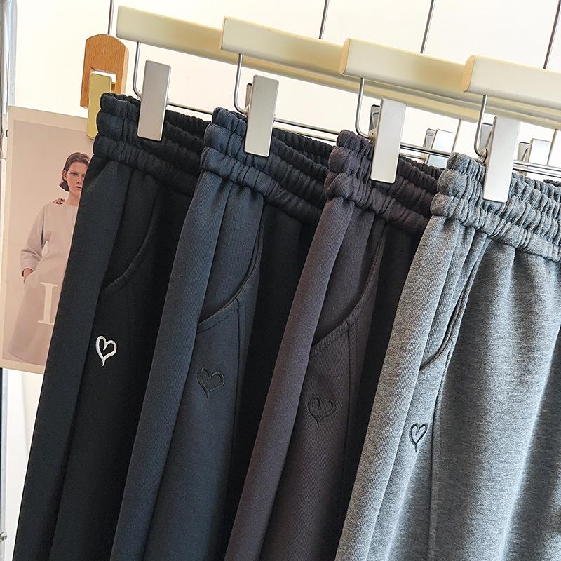 2025 Plus Size Women's Slimming Casual Cuffed Sweatpants