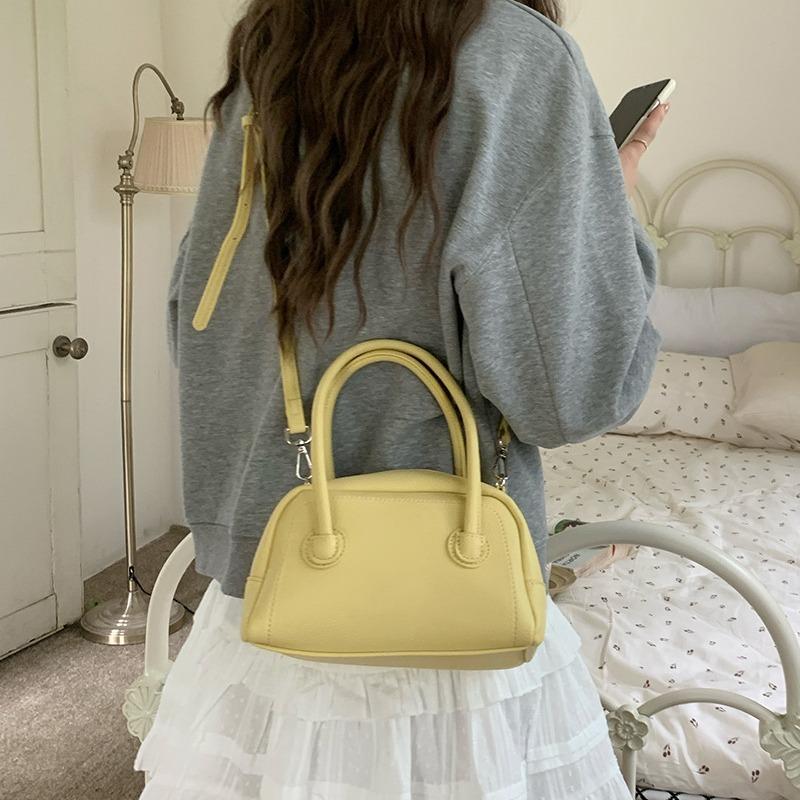 New portable bowling bag casual versatile small fresh shoulder messenger bag pillow bag