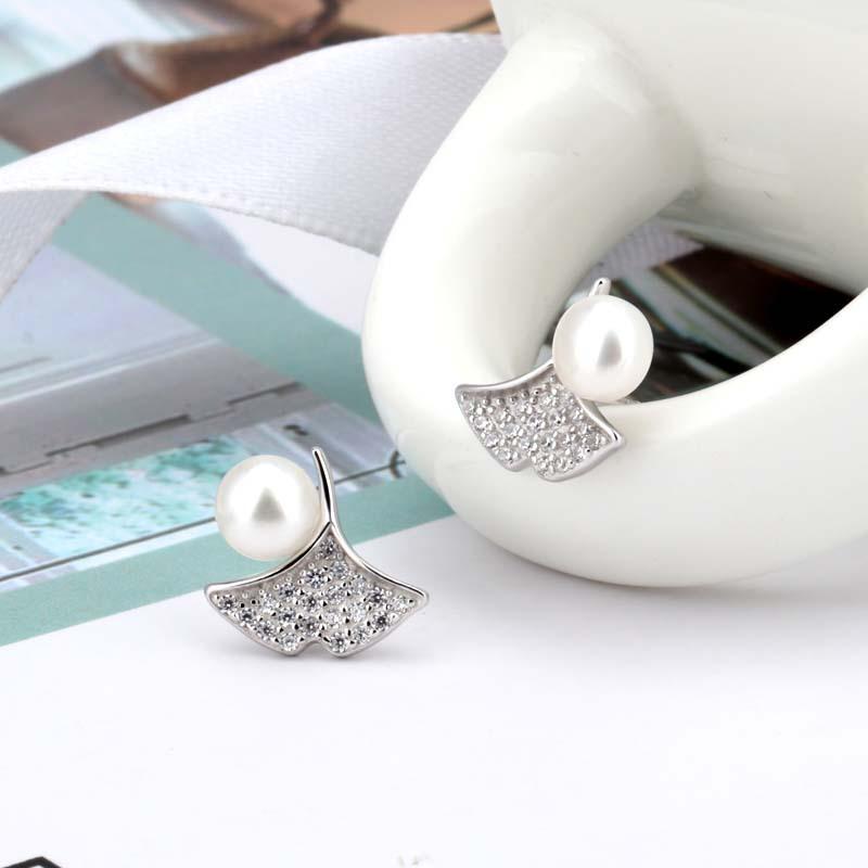 Beixi S925 Sterling Silver Ginkgo Leaf Diamond & Pearl Stud Earrings - Elegant & Fashionable Women's Jewelry
