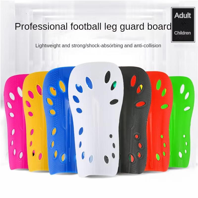 1Pair Football Shields Soccer Shin Guards Kits For Children Man Protective Gear Breathable Plastic Safety Shin Pads 5 Colors