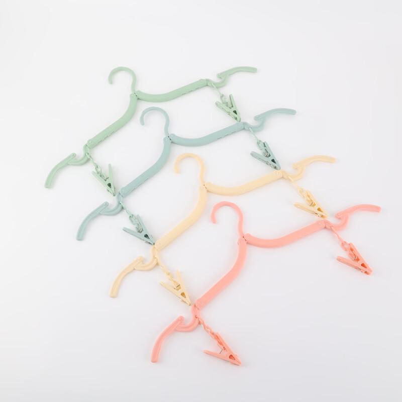 DCLOUD Portable Folding Hanger with Clips