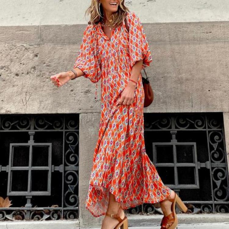 Autumn Bohemian Women Dress Geometric Print Ruffles Long Dress with Large Hem for Beach