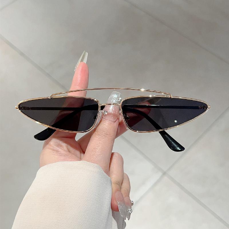 Triangle Shaped Sunglasses Men New Fashion Vintage Solid Color Sun Glasses Women Retro Double Bridge Brand Design Shades