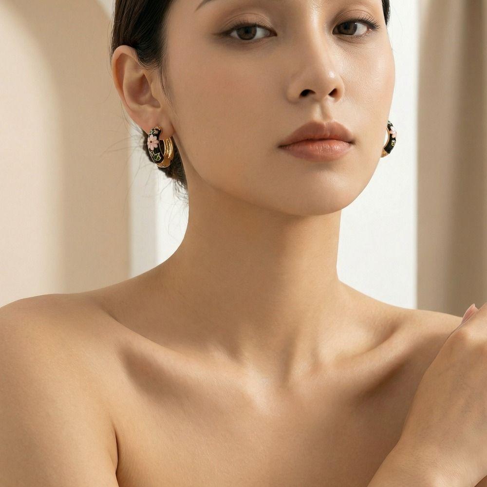 Korean Chinese Style Earrings Classic Hoop Ear Buckle Cute Round Small Hoop  Jewelry