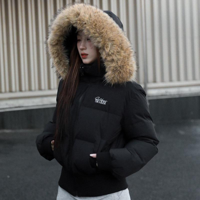 Winter kurze Pelzkragen Kapuzen Daunen Baumwolljacke mit Taille und dünner, hochwertiger großer Pelzkragen Daunen Baumwolljacke
