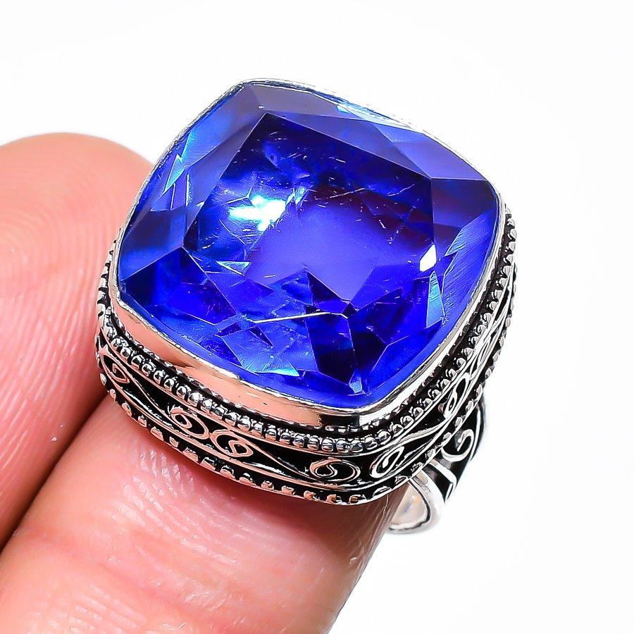 

Natural London Blue Topaz Gemstone 925 Sterling Silver Jewelry Ring Size 8 i1i61