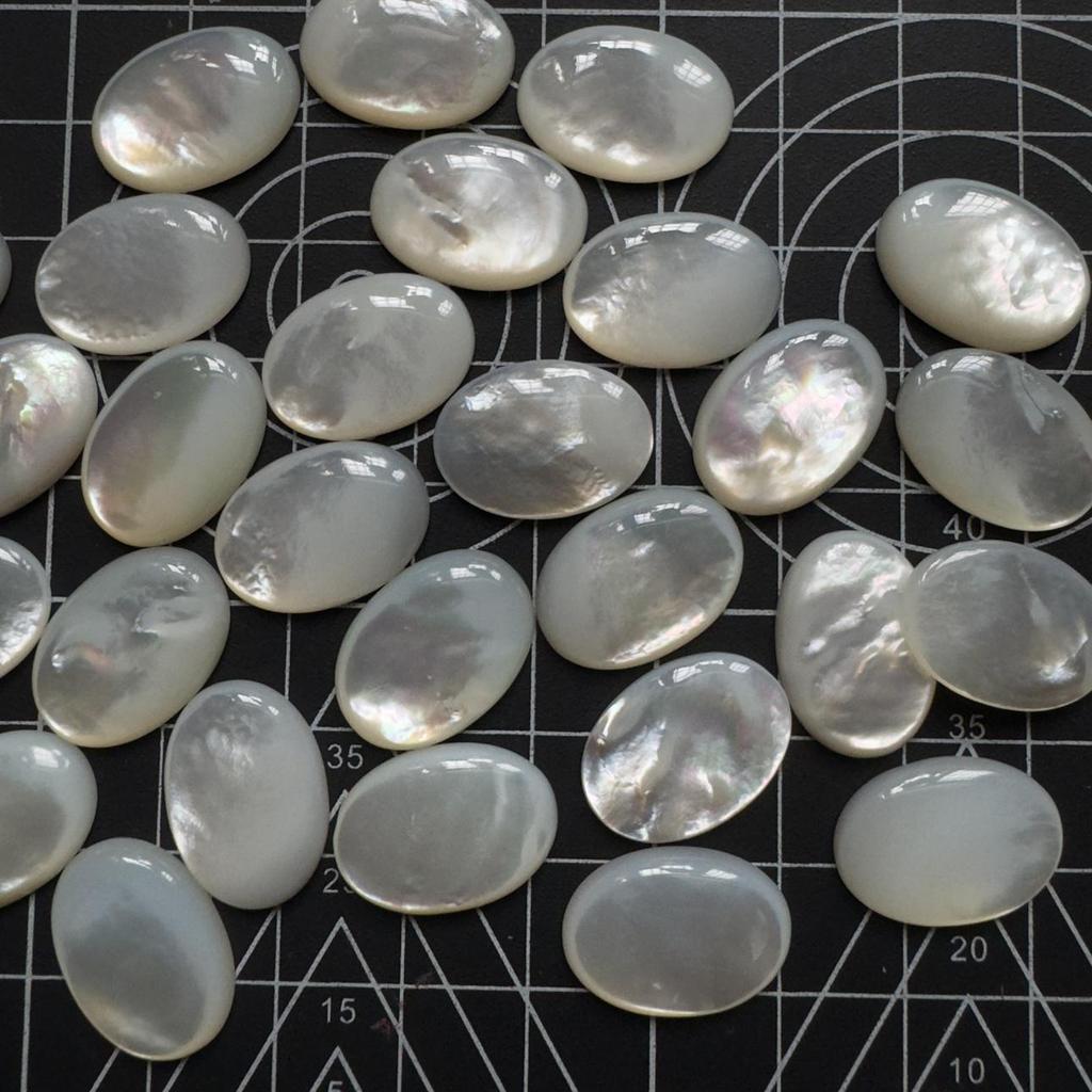 High-End Oval White Butterfly Shell Ring Accessory