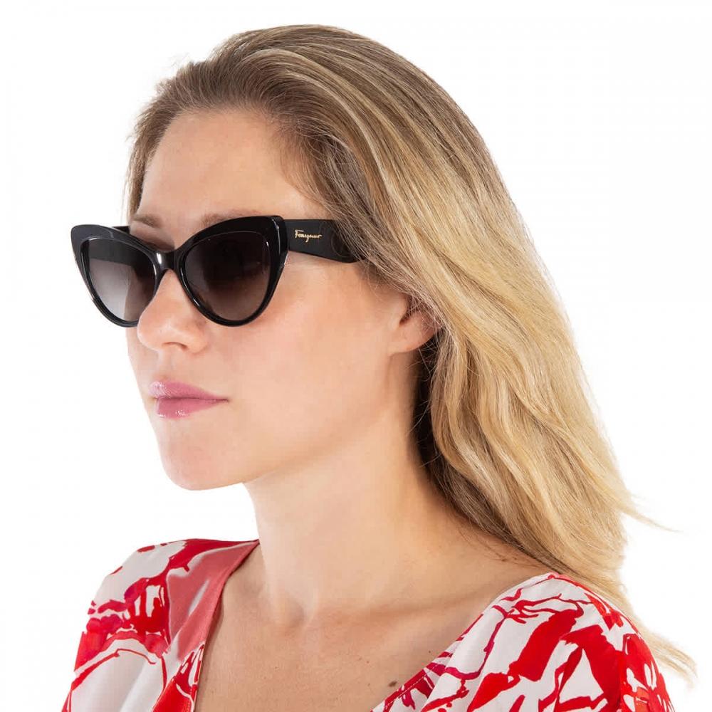 Salvatore Ferragamo Grey Cat Eye Ladies Sunglasses Sf930s 001 56 Multi