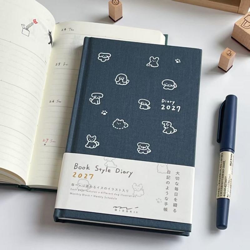 2027 Daily Weekly Agenda Book Adorable Cat Dog Illustration Hard Shell Japanese Planner for Girls Gift